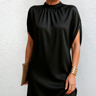 Klaudia | Elegancka, podkreślająca figurę sukienka