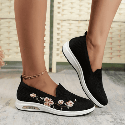 Lily™ – Pohodlné ortopedické slip-on boty s elegantními květinami