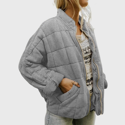 Laura - Elegancka kurtka pikowana o oversize'owym wyglądzie