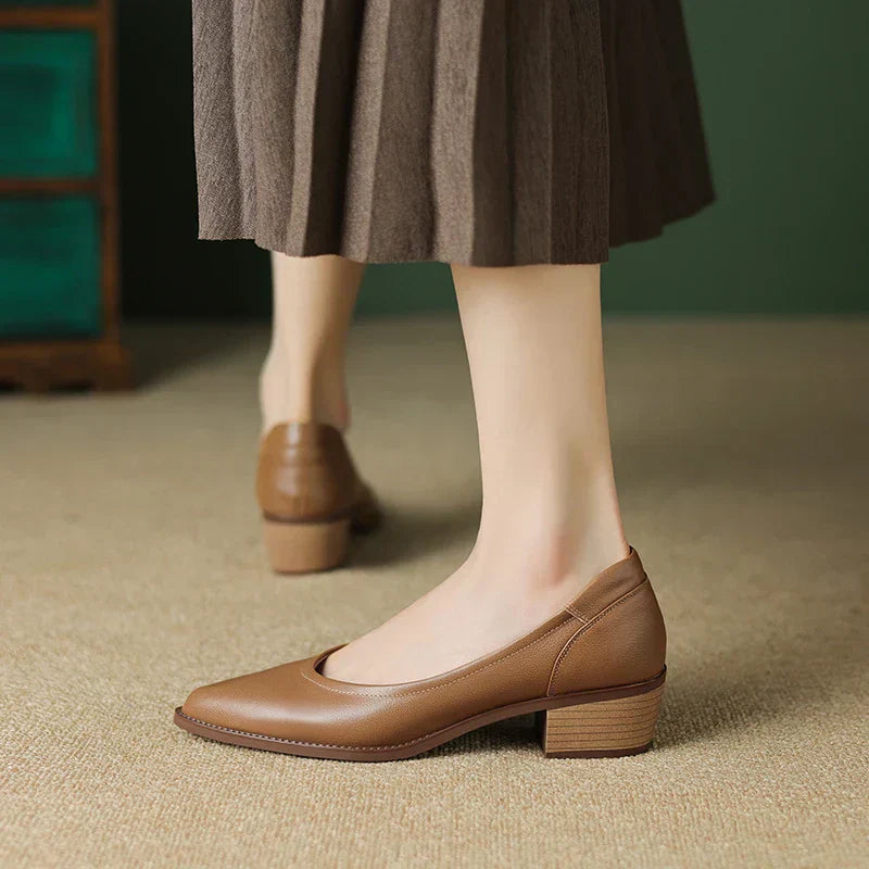 Buty Novalisse na Średnim Obcasie
