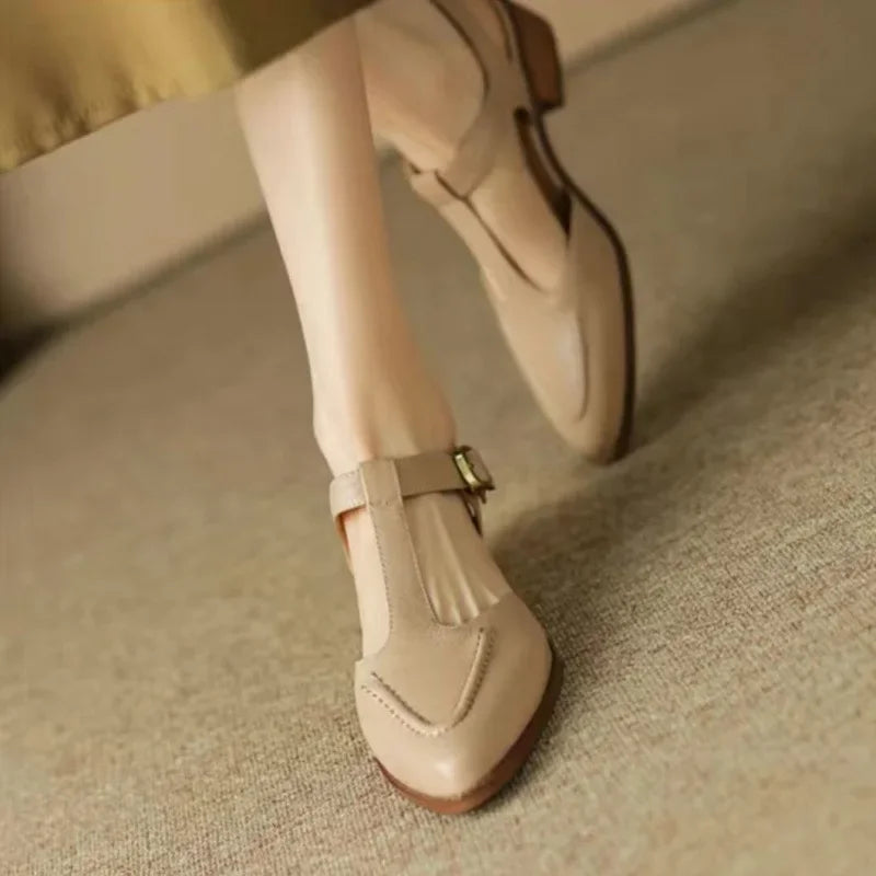 Buty Aurenza z klamrą