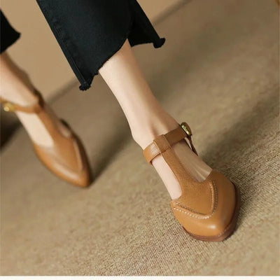 Buty Aurenza z klamrą