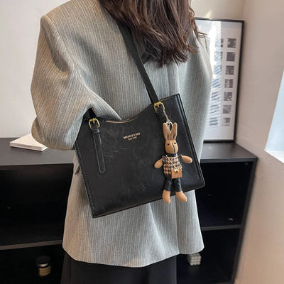 CELINA | TORBA CHARMBUN