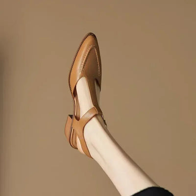 Buty Aurenza z klamrą